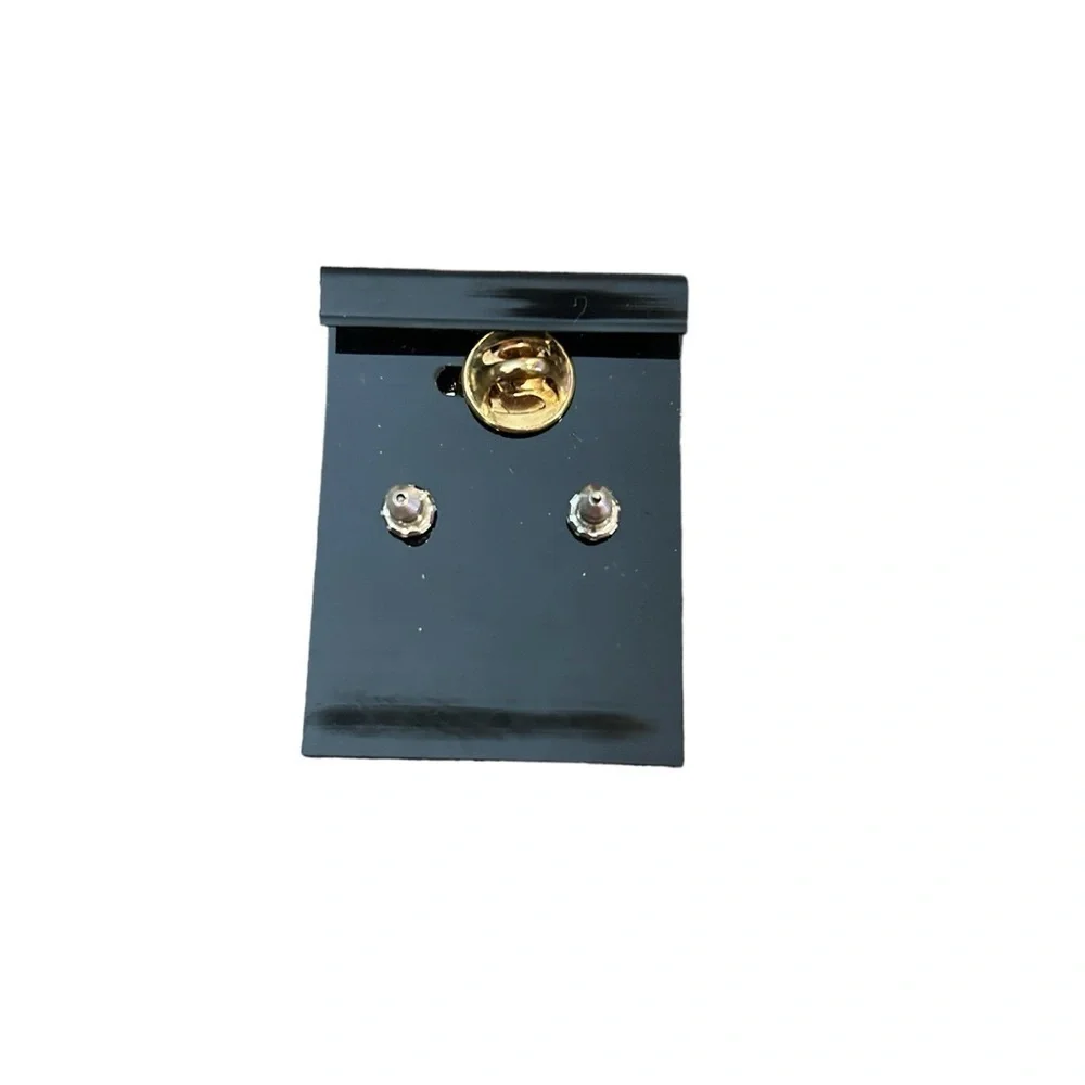 Silver & Gold Tone Horse Saddle Pierced Earrings & Tac Pin Hypo-Allergenic Set - Picture 4 of 4